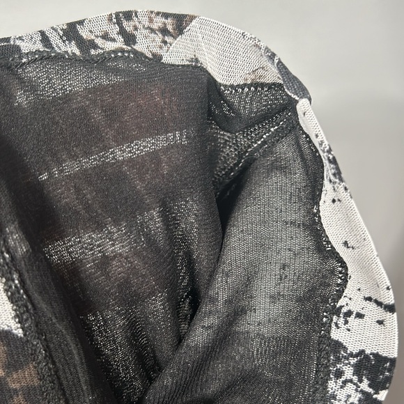 Italian Le Gatte Sheer V- neck Stretchy Mini Mesh Dress  size US 6 - Picture 13 of 13